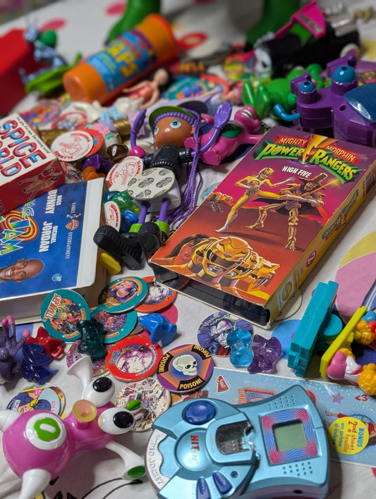 Mystery Collectibles Box - Deluxe